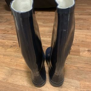 Rain boots